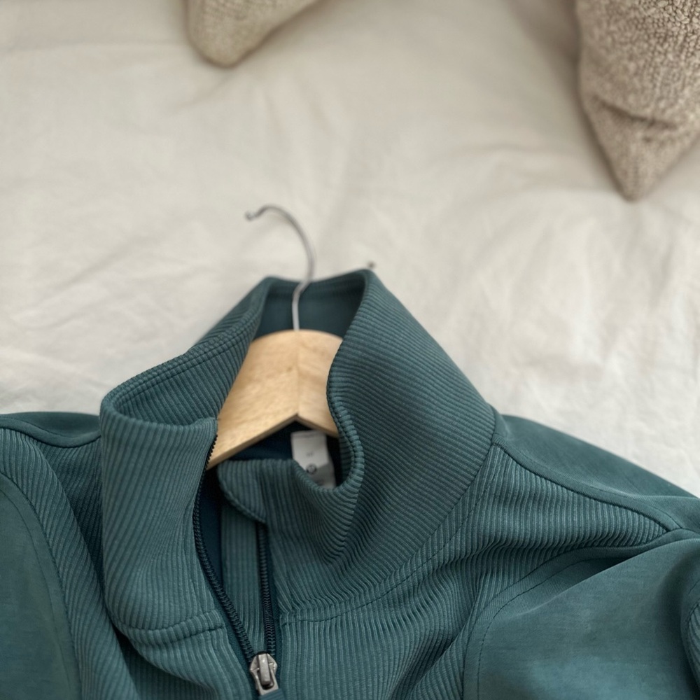 Lululemon Athletica Brushed Softstreme Ribbed Half Zip Jacket LIKE NEW - Picture 11 of 14